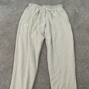 Men’s Small Under Armour Cream Colored Sweatpants